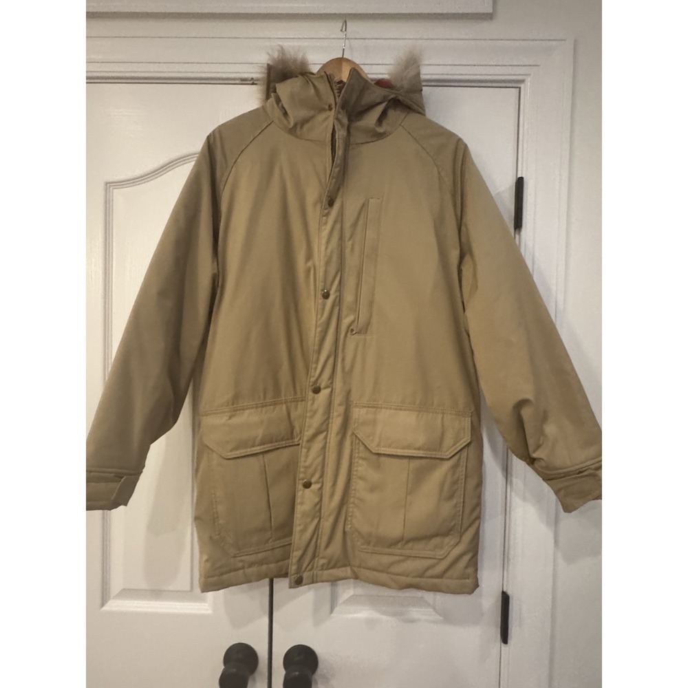 Vintage USA Woolrich Lined Coat Plaid  Medium Heavyweight Parka Excellent Tan